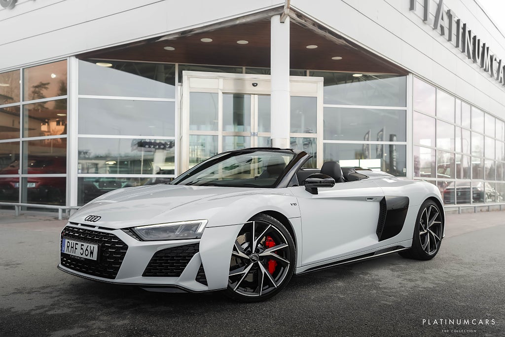 Audi R8 Spyder V10 FSI RWS 540hk / LASER / B&O / Sportavgas