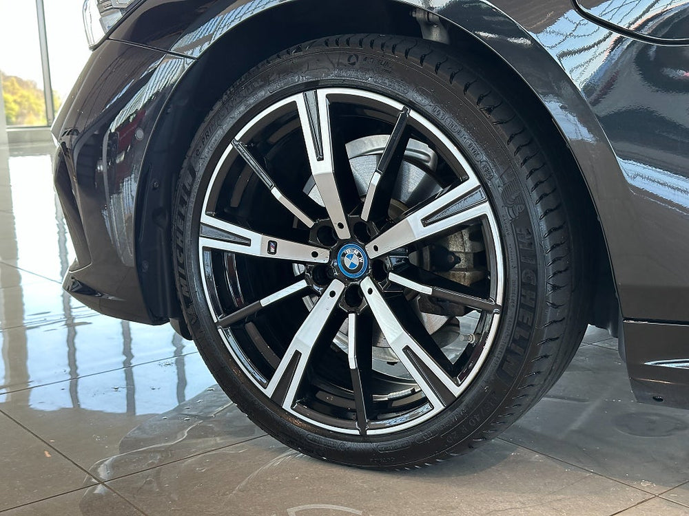 BMW 530e xDrive Touring 299hk / M Sport Performance / H&K