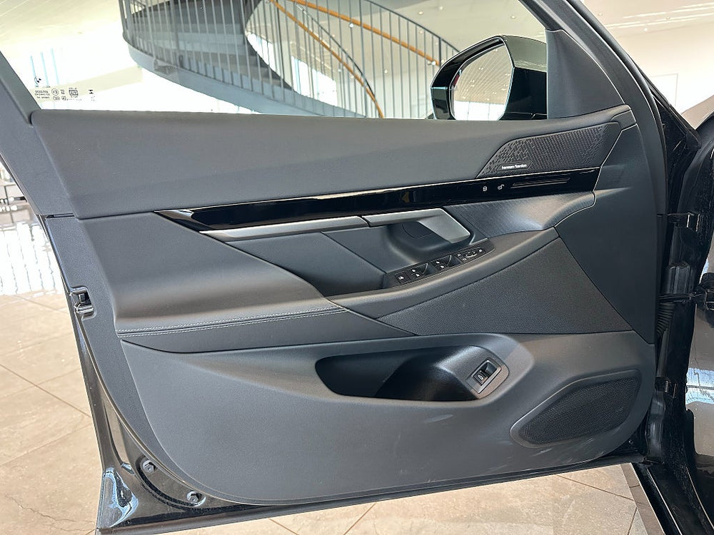 BMW 530e xDrive Touring 299hk / M Sport Performance / H&K