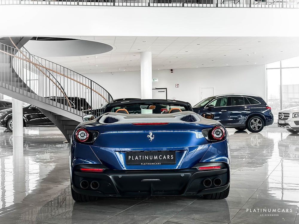 Ferrari Portofino M 3.9 V8 620hk / Sv.såld / Kolfiber / LEDs / 360