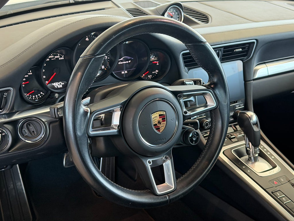 Porsche 911 991.2 911 Carrera 4 / PDK / Sport Chrono / BOSE / 370hk