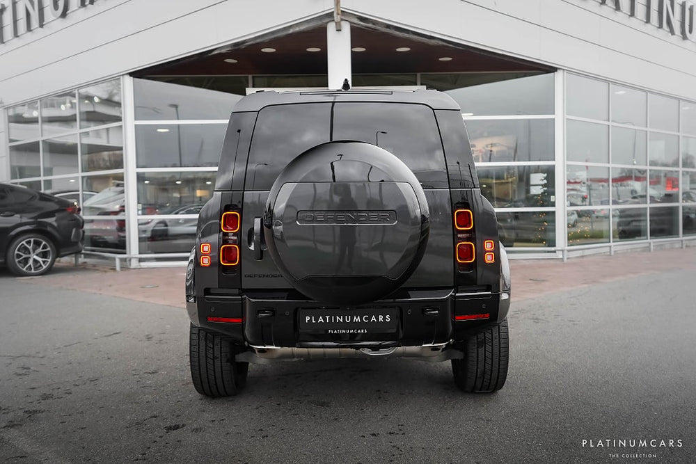 Land Rover Defender P300e 110 X-Dynamic HSE / LEASEBAR