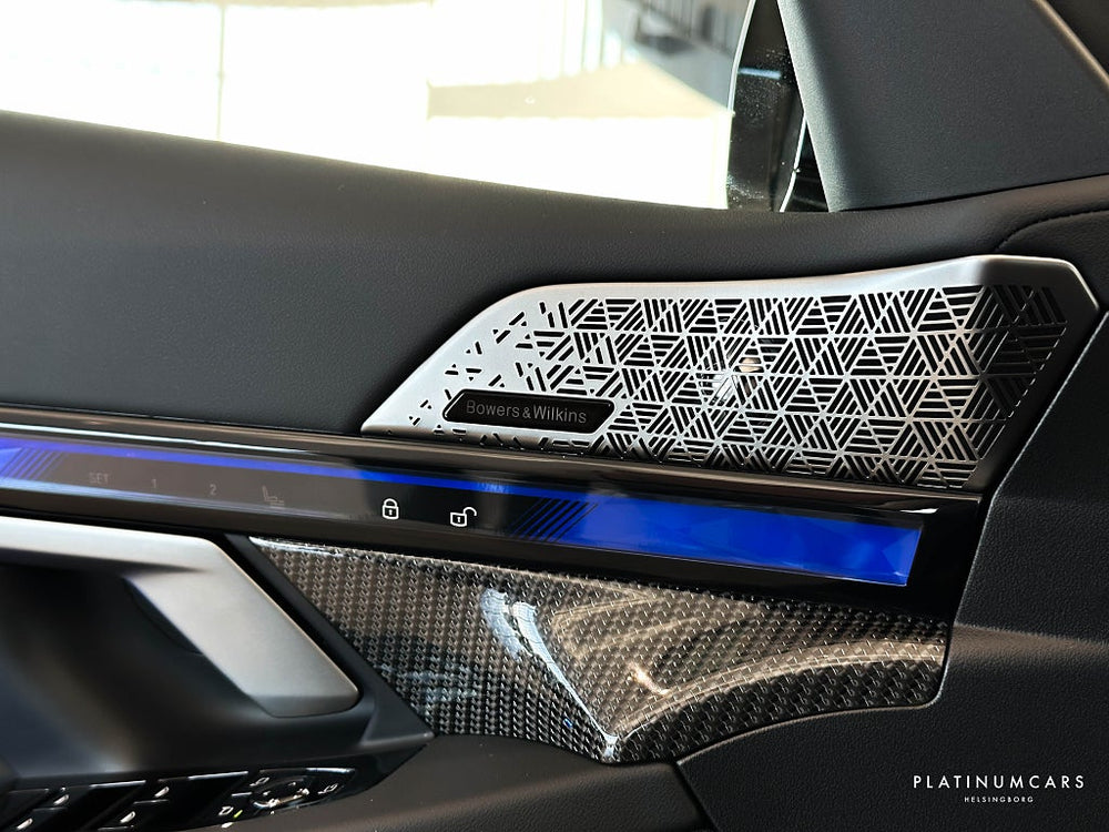 BMW M5 Touring 727hk 2025 / LEASEBAR / Iconic / B&W / Pano