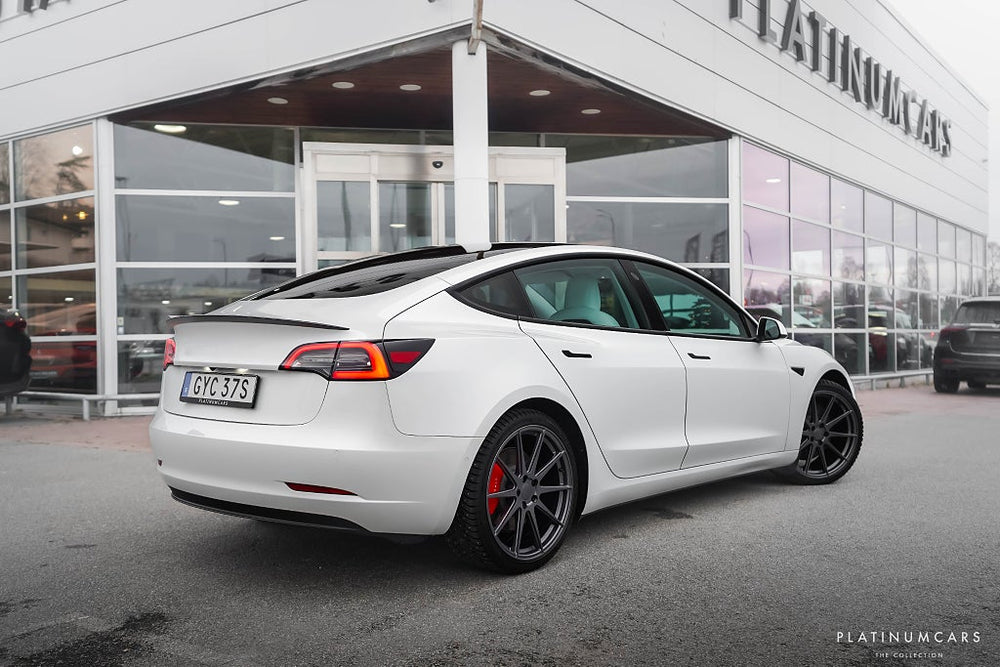 Tesla Model 3 Performance AWD 513hk / FSD / Pano / Kolfiber
