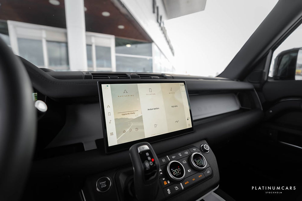 Land Rover Defender P300e PHEV X-Dynamic SE AWD 2025 / LEASEBAR