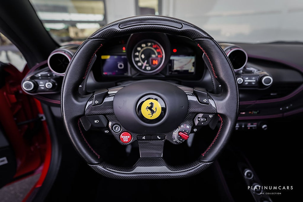 Ferrari F8 Spider 720hk / Låga mil / Kolfiber / Lift / PPF