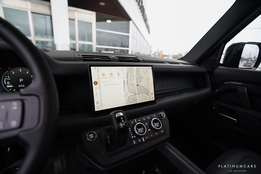 Land Rover Defender P300e 110 X-Dynamic HSE / LEASEBAR