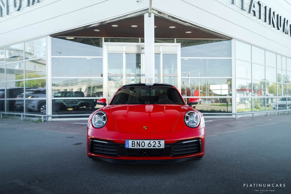 Porsche 911 Carrera 4S PDK 450hk / PDCC / Matrix / 18-vägs