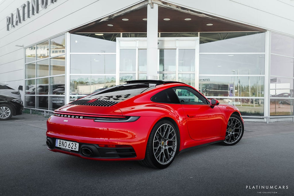 Porsche 911 Carrera 4S PDK 450hk / PDCC / Matrix / 18-vägs