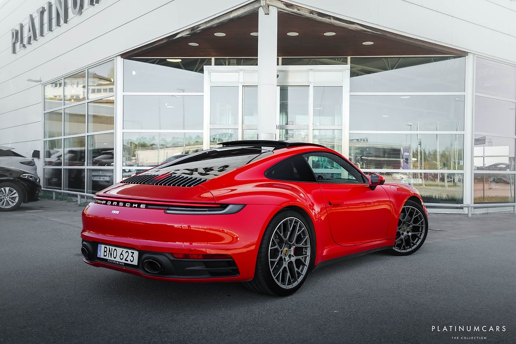 Porsche 911 Carrera 4S PDK 450hk / PDCC / Matrix / 18-vägs