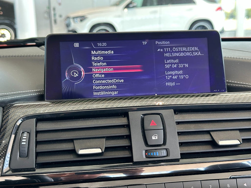 BMW M4 Cabriolet 431hk / Akrapovic / H/K / M Drivers Package