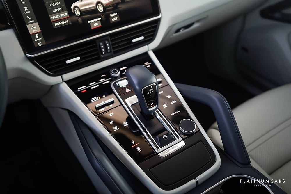 Porsche Cayenne Coupé E-Hybrid 462hk / SportDesign / Sport-Avgas /