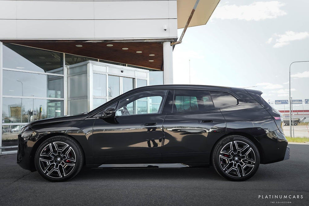BMW iX xDrive60 M Sport Pro 544hk / LEASEBAR / Innovation
