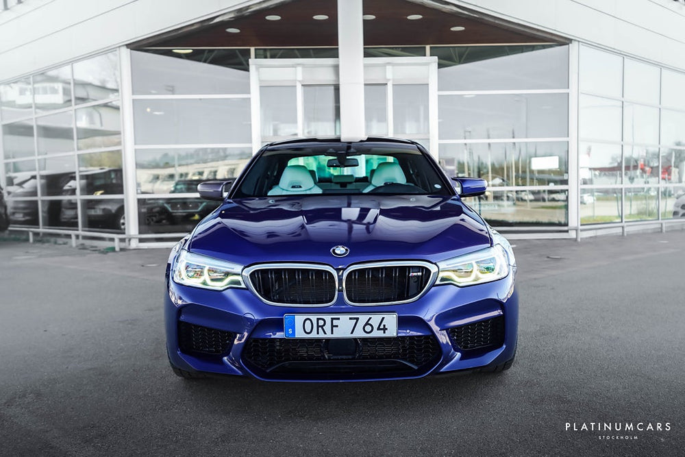BMW M5 600hk / Sv.såld / M drive / Drag / B&W / Keramiska