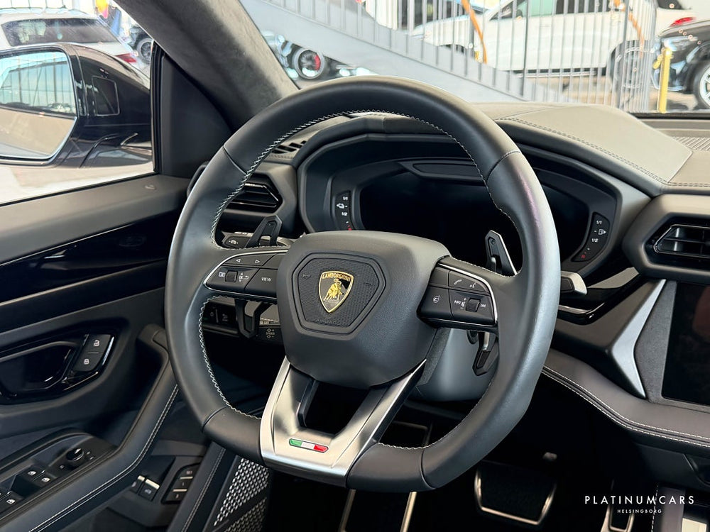 Lamborghini Urus SE 800hk / Ad Personam / LEASEBAR / Akrapovic