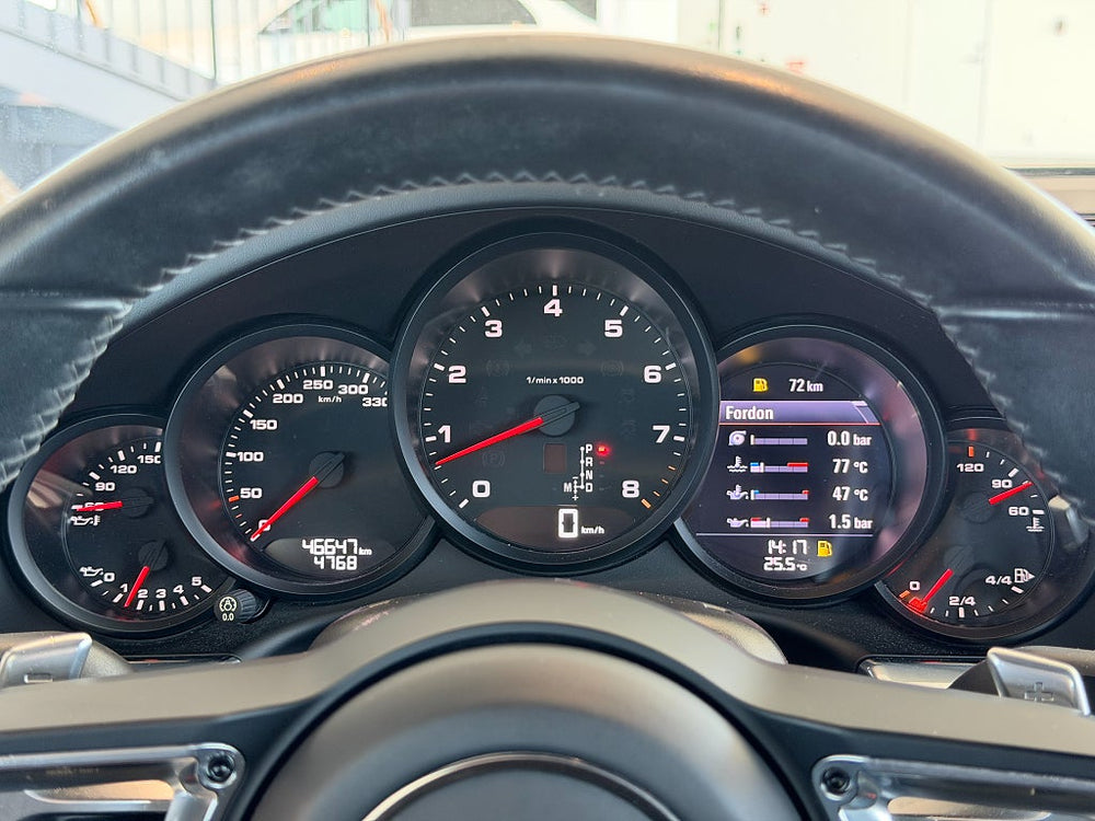 Porsche 911 991.2 911 Carrera 4 / PDK / Sport Chrono / BOSE / 370hk