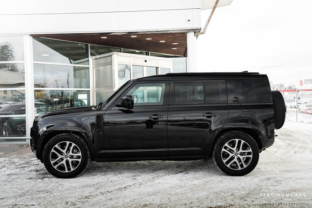 Land Rover Defender P300e PHEV X-Dynamic SE AWD 2025 / LEASEBAR