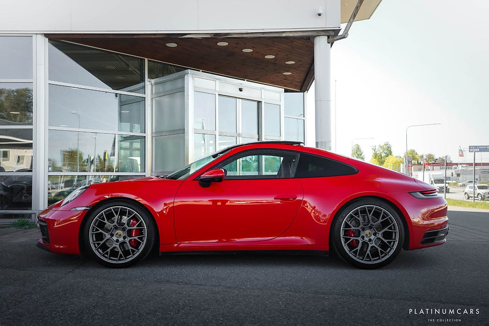 Porsche 911 Carrera 4S PDK 450hk / PDCC / Matrix / 18-vägs