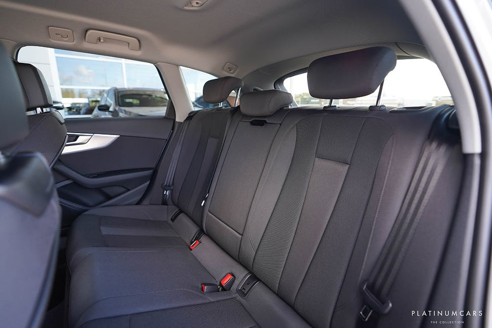 Audi A4 Avant 40 TDI Quattro 204hk / Drag / Värmare / Sv.Såld