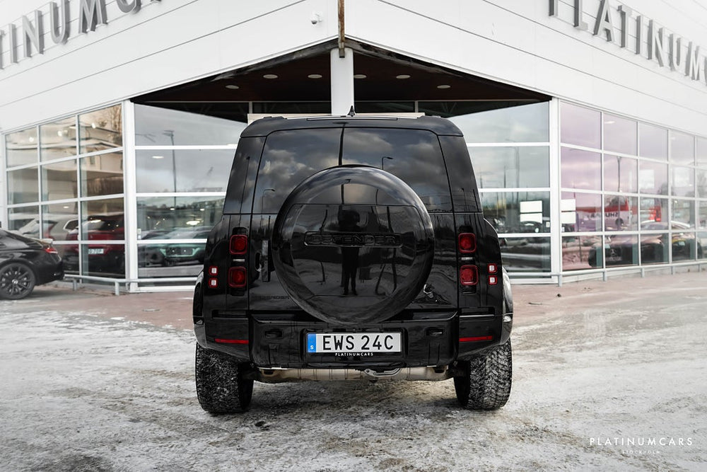 Land Rover Defender P300e PHEV X-Dynamic SE AWD 2025 / LEASEBAR