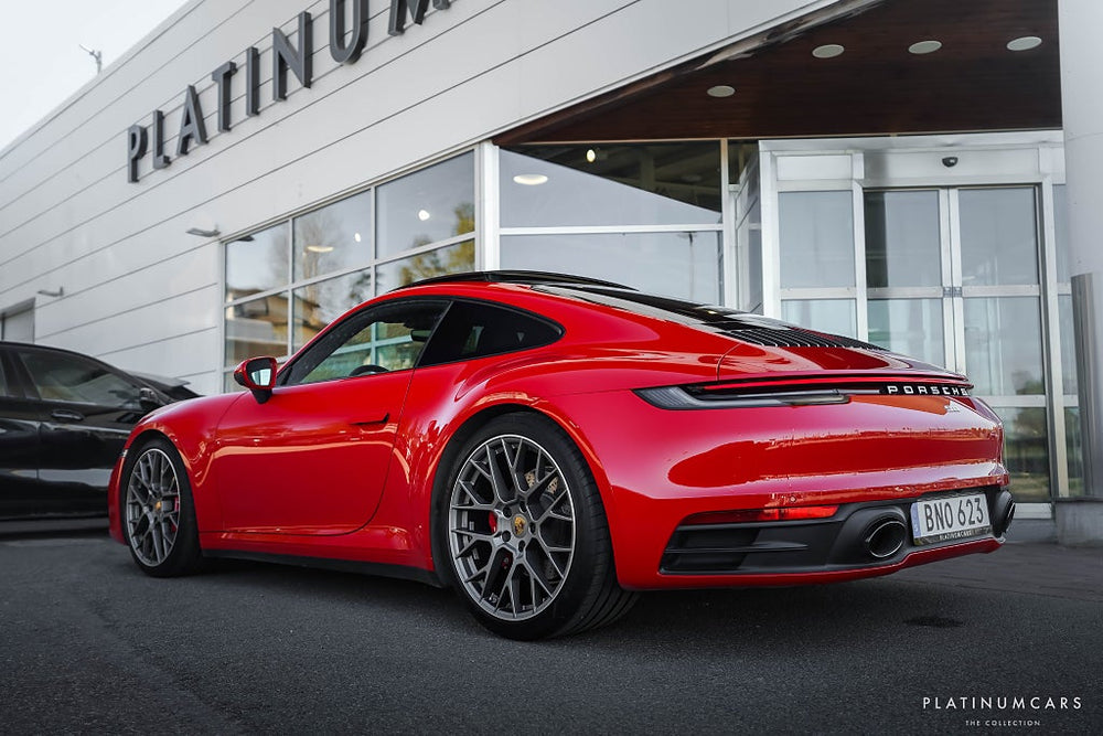 Porsche 911 Carrera 4S PDK 450hk / PDCC / Matrix / 18-vägs