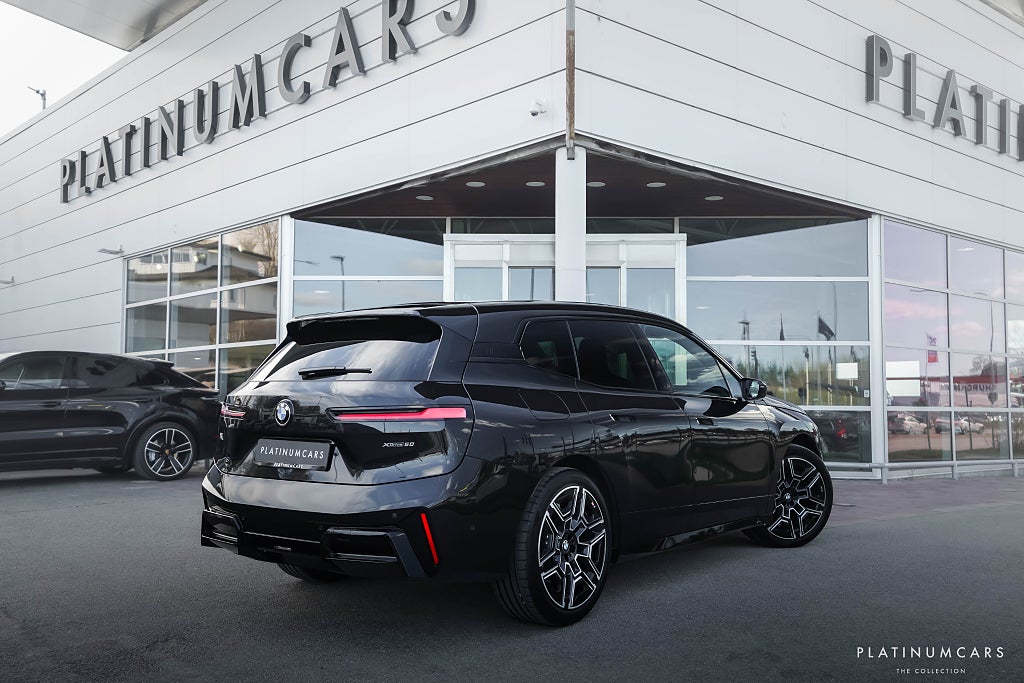 BMW iX xDrive60 M Sport Pro 544hk / LEASEBAR / Innovation