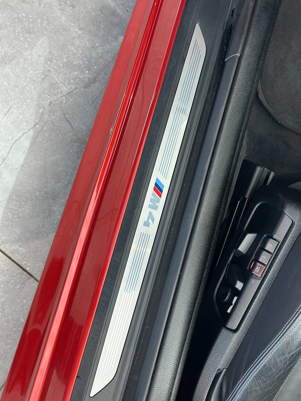 BMW M4 Cabriolet 431hk / Akrapovic / H/K / M Drivers Package