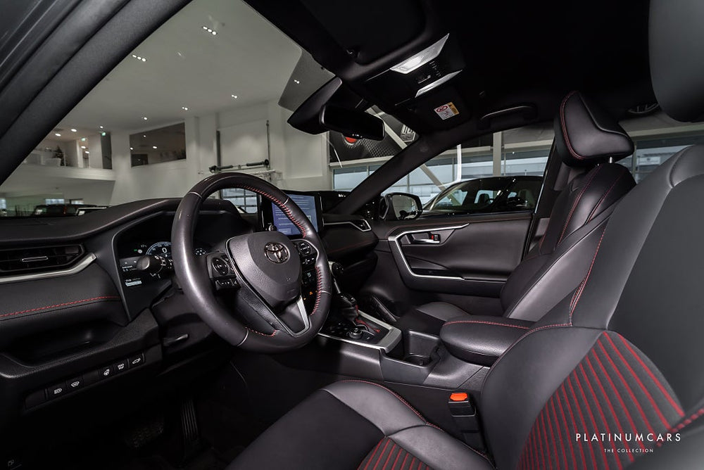 Toyota RAV4 Plug-in Hybrid X EDITION 2023 / LEASEBAR
